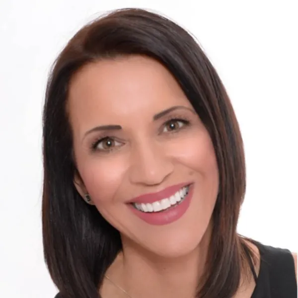Caroline  Larocque - Real Estate Broker
