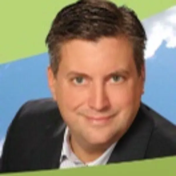 Real Estate Broker - Frederic Cornu 