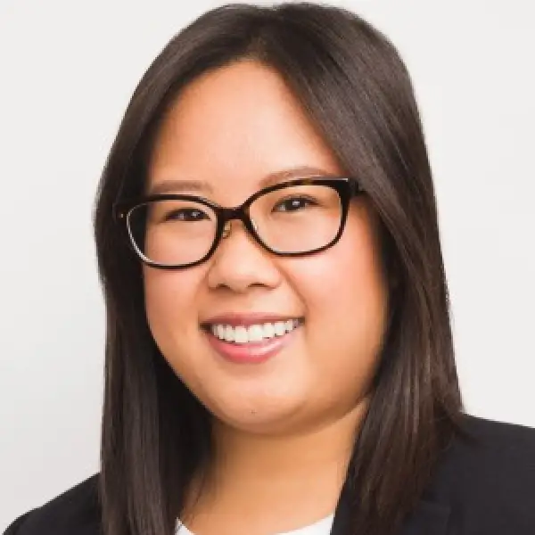 VIVIAN TRAN - REAL ESTATE BROKER