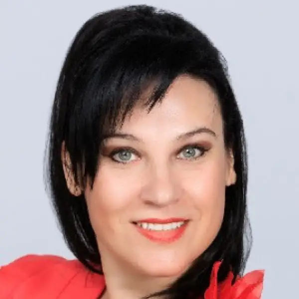 HELENE KURAGINA - REAL ESTATE BROKER