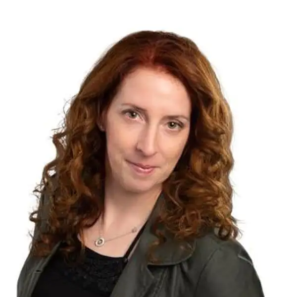 Danièle Courchesne - Real Estate Broker