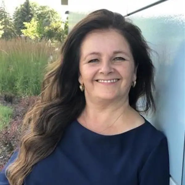Christiane Laprade - Real Estate Broker