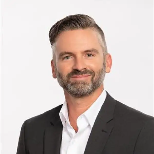 Christian Houde - Real Estate Broker