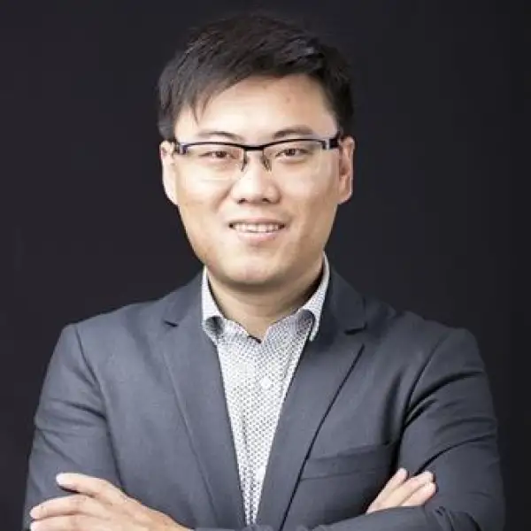 Wei Guo - Real Estate Broker