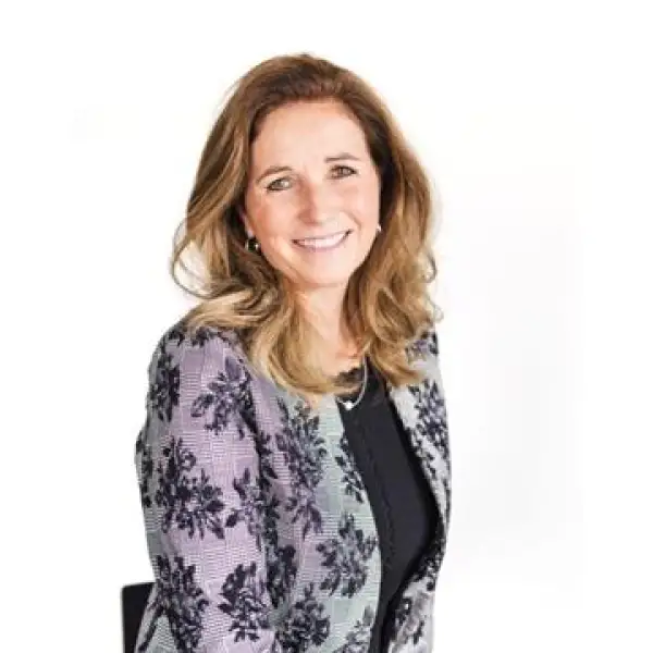 Real Estate Broker - Isabelle Pelletier