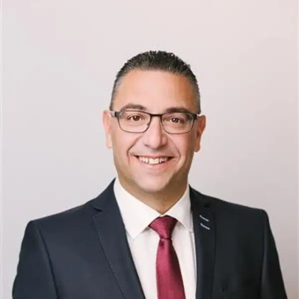 Real Estate Broker - Armando Vendittozzi