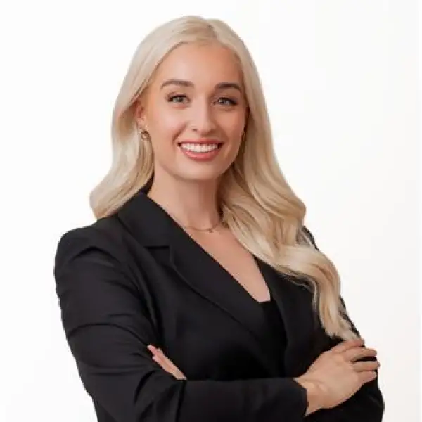 Sarah-Eve Grant - Real Estate Broker