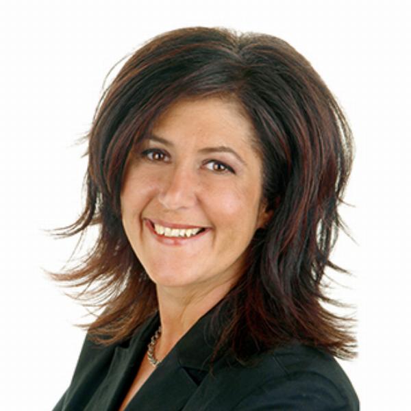 Manon Couture - Real Estate Broker