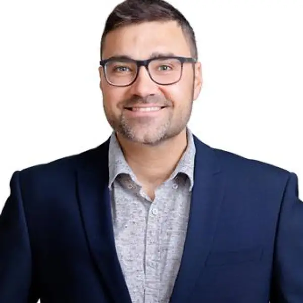 Alexandre Lavallée - Real Estate Broker