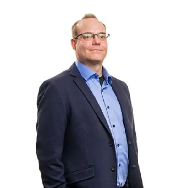 Real Estate Broker - Patrick Villeneuve