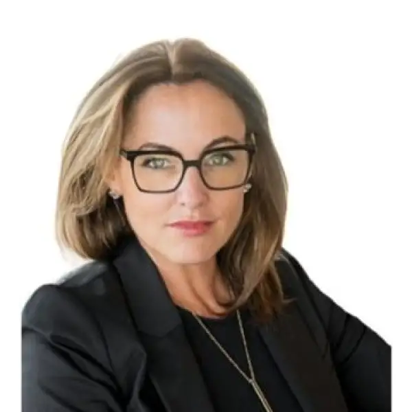 Real Estate Broker - Isabelle Montpetit