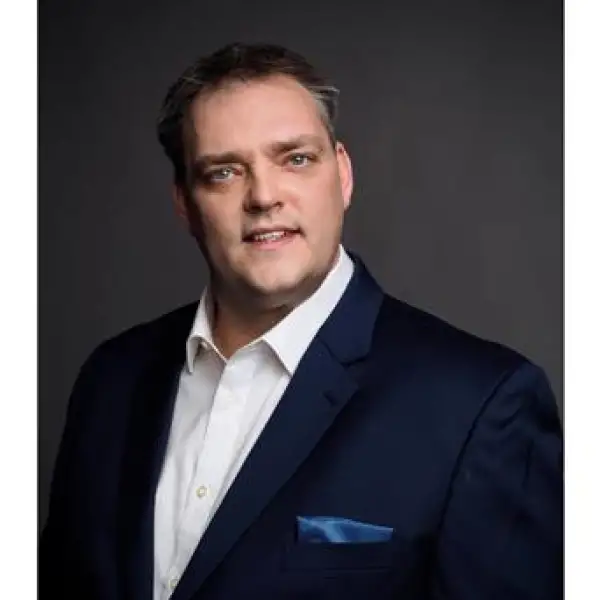 Jason Hébert - Real Estate Broker
