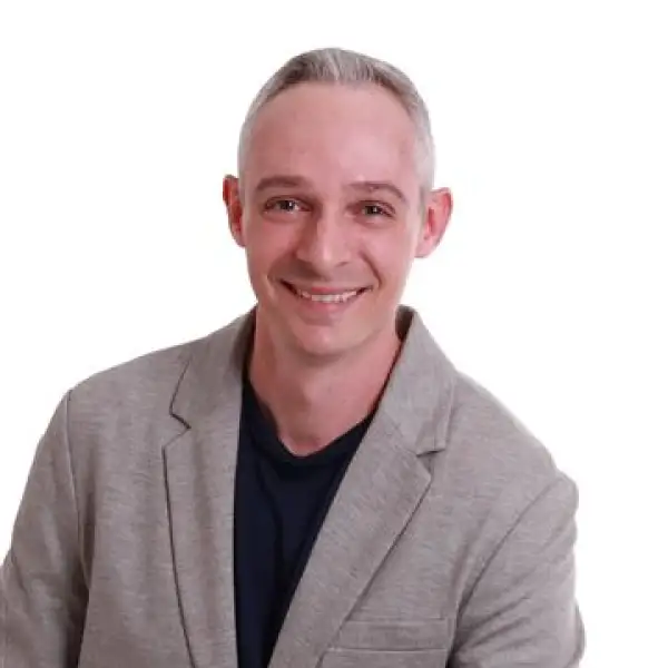 JAMES OWEN - REAL ESTATE BROKER