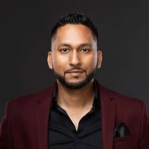 Real Estate Broker - Darren Nathan