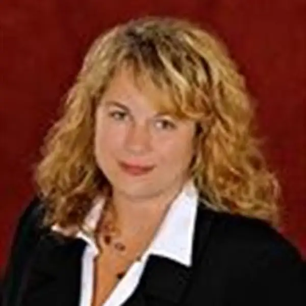 Courtier Immobilier - Kimberley Charlebois